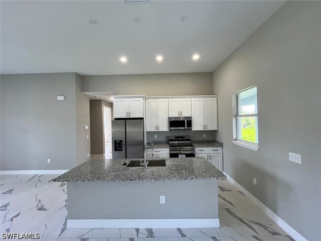 Photo - 3115 58th St W