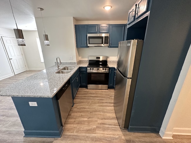 Building Photo - 804 N Chester St Rental