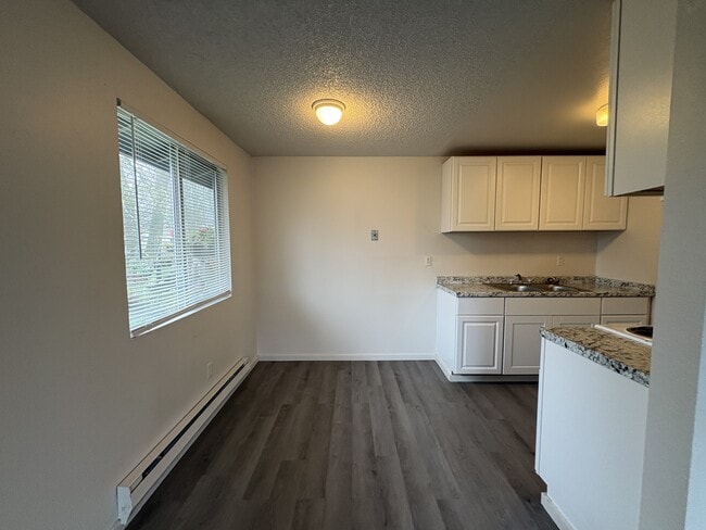 Photo - 7743 Pacific Ave SE