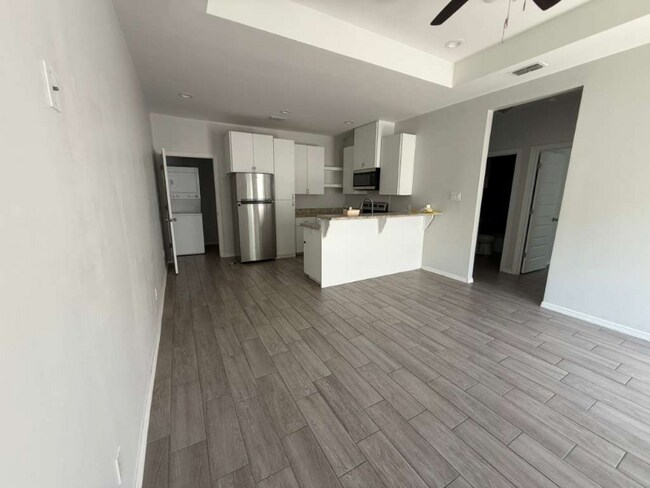 Photo - 1307 W Heritage Dr Unidad 4