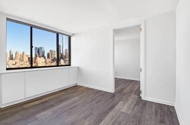 Photo - 520 W 43rd St Unidad 10E