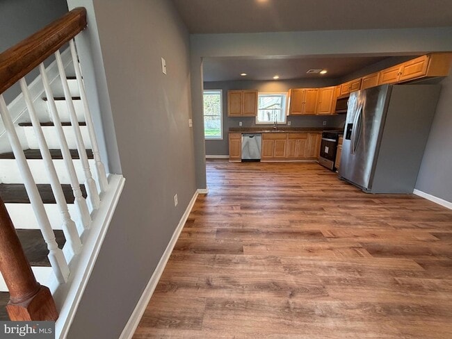 Photo - 5517 Schumacher Dr