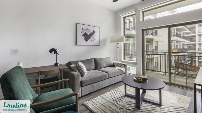 Building Photo - 3030 Summer St Rental