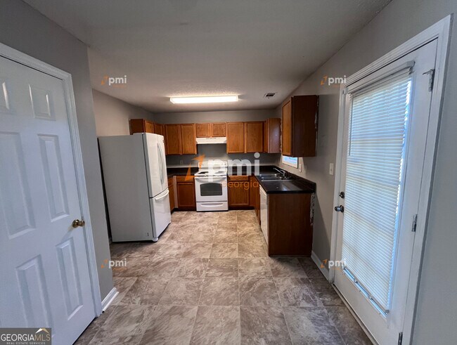 Photo - 2015 Ivy Ln