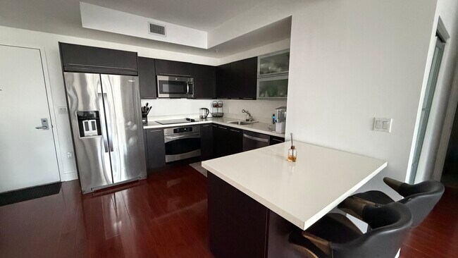 Photo - 90 SW 3rd St Unit 2302