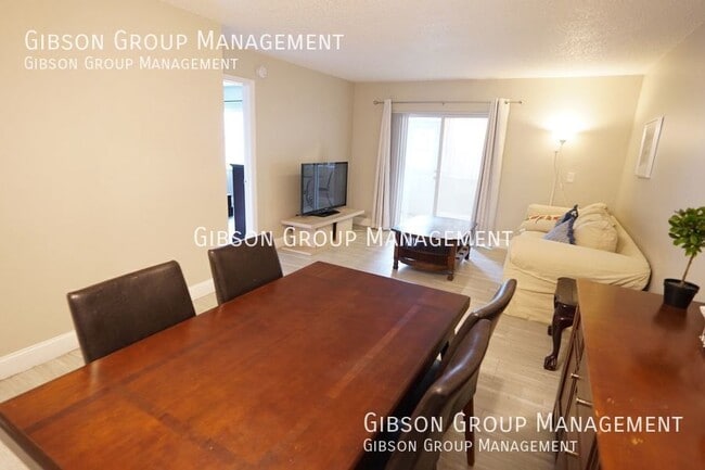 Photo - 3000 E SUNRISE LAKES Dr