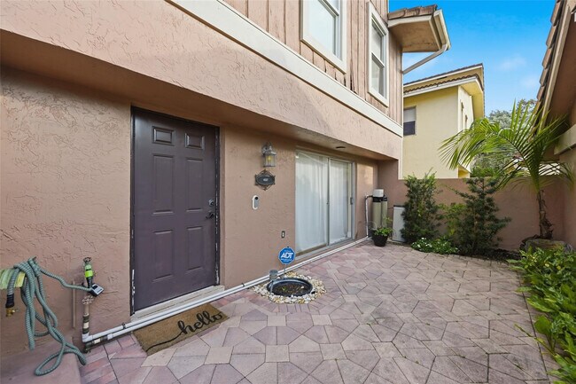 Photo - 4337 Coral Springs Dr