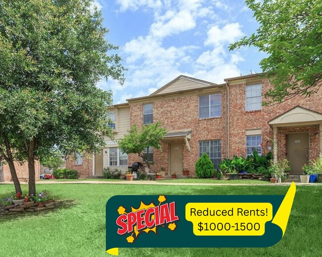 Spacious Townhome-Style Apartments with Reduced Rents from $1,000–$1,500 at Vista Montana - Vista Montana Rental