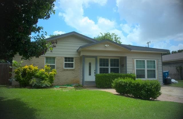 Photo - 712 Ridgecrest Dr