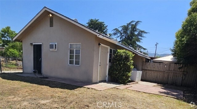 Building Photo - 12372 1st St Rental