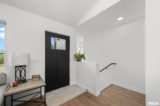 Photo - 813 WILLIAMS Way