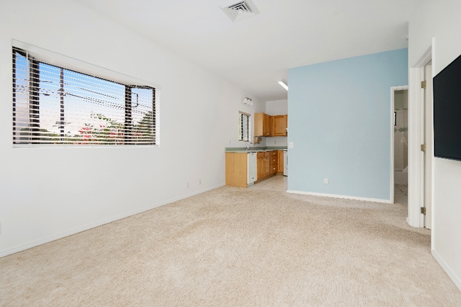 Photo - 165 Keonekai Rd