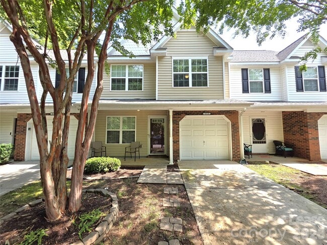 Building Photo - 360 Tidmarsh Ct NW