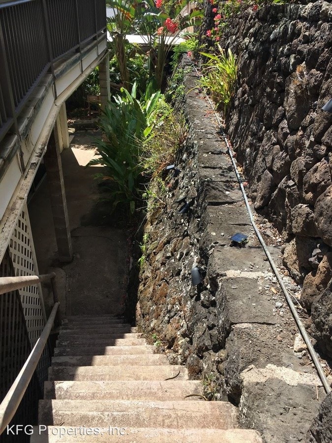 Photo - 2675 Hillside Ave