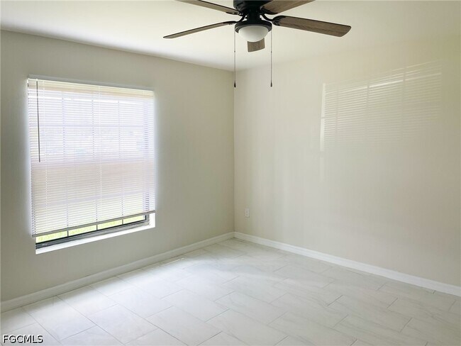Photo - 507 NE 7th Ave