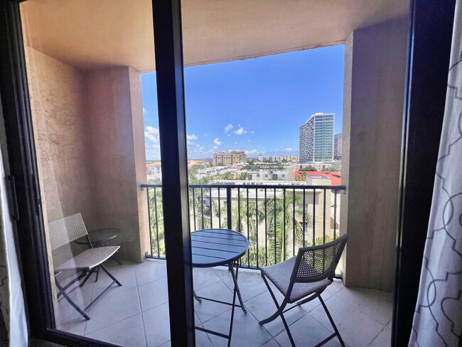 Building Photo - 651 Okeechobee Blvd Unit 706