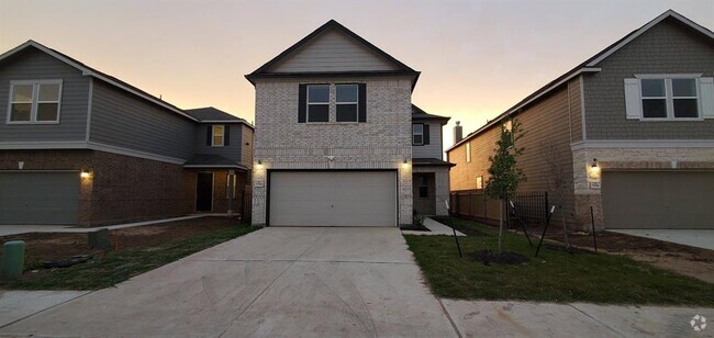 Building Photo - 7708 Song Sparrow Dr. Rental