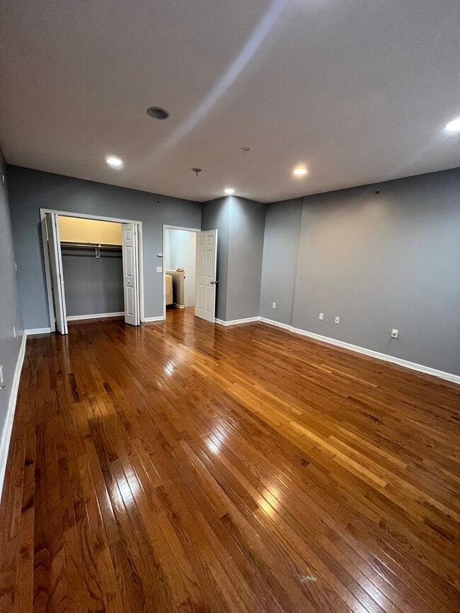 Photo - 626 N 37th St Unit 2