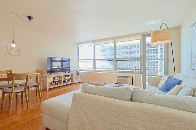 3550 N Lake Shore Dr Unit 1519