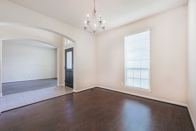 Photo - 7518 Profit Pine Ln