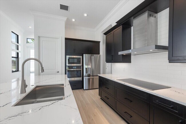 Photo - 116 SE Cortile Enza