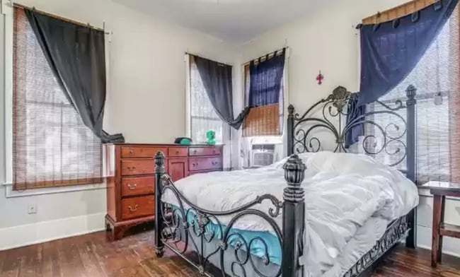 Maestro - 719 W French Plz Unidad 3