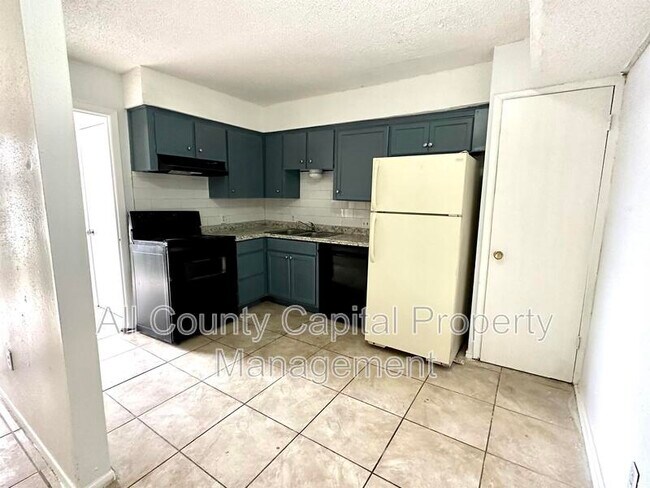 Photo - 2904 Sweeney Ln Unit APT B