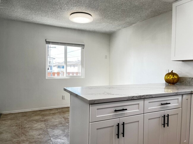 Photo - 7631 Amazon Dr Unidad 4