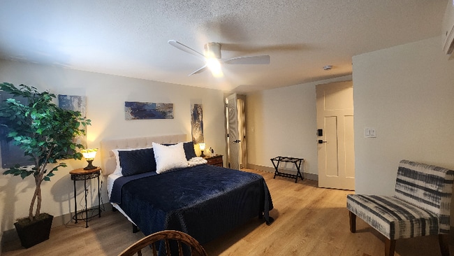 Photo - 1704 S Forest Dr