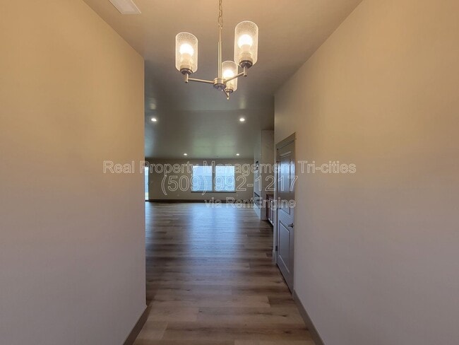 Photo - 10509 Silverbright Dr