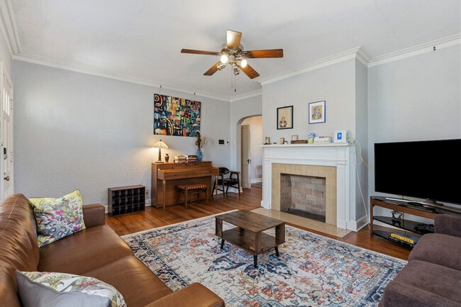 Photo - 725 Holly St Unit SI ID1608468P