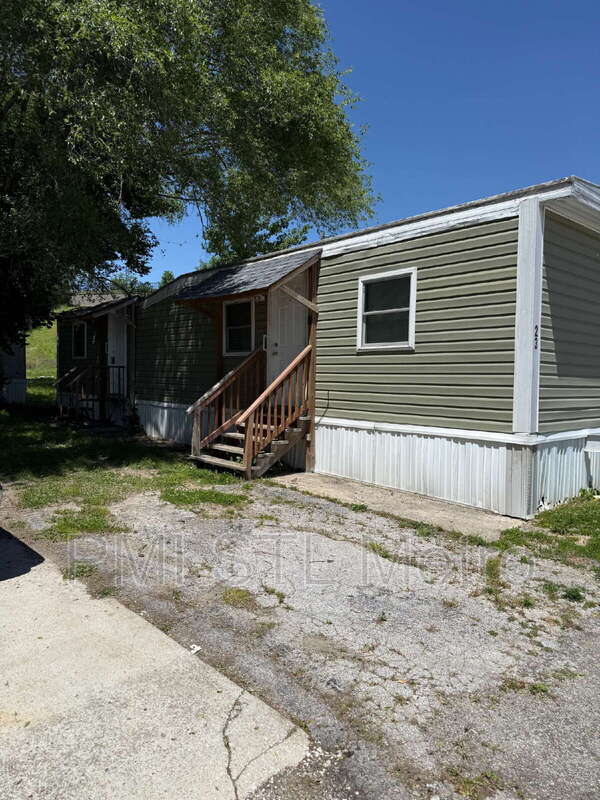 Building Photo - 747 Cunningham Ave Unit LOT23