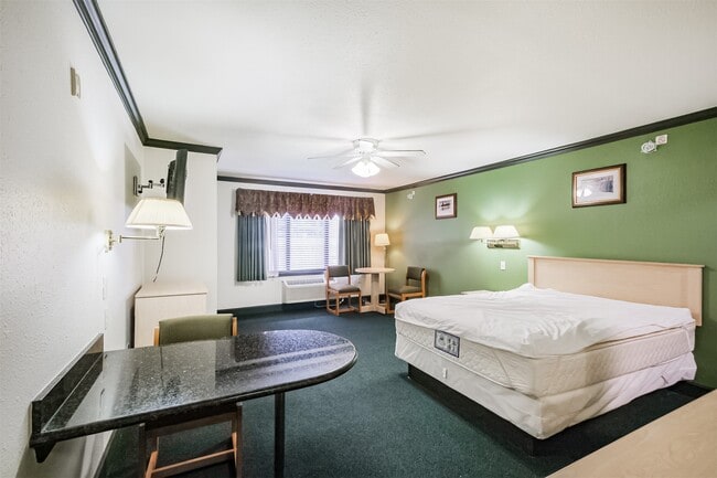 Photo - 1025 Swanson St Unit 211