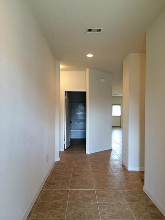 Photo - 1103 Messina Ln