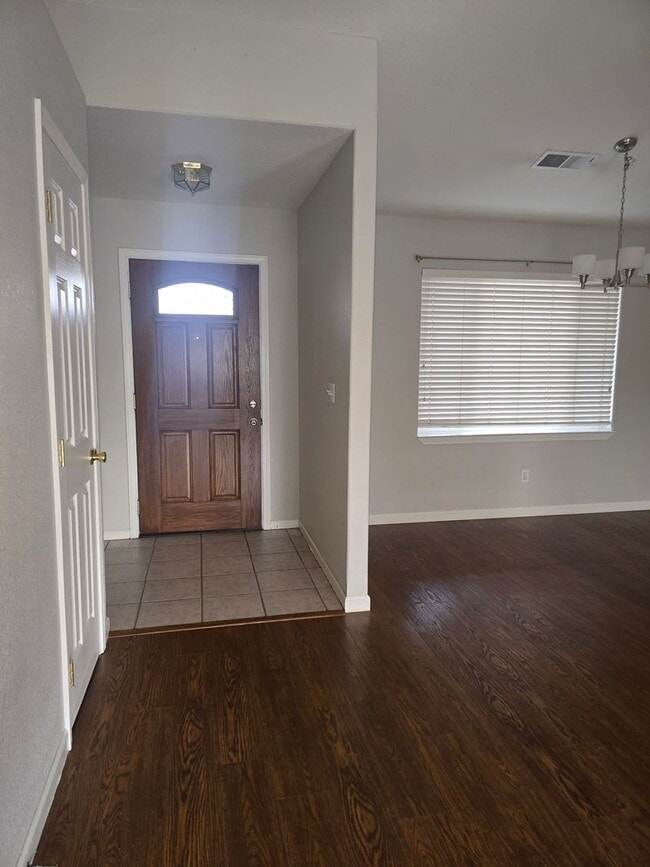 Photo - Beautiful 3 bed 2 bath