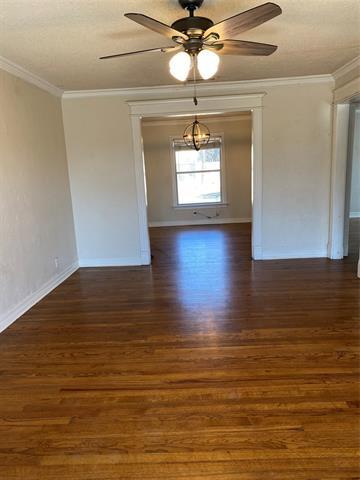 Photo - 3828 Collinwood Ave