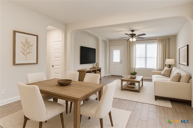 Photo - 29571 Copper Gate