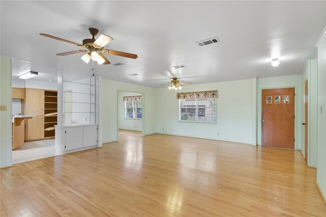 Photo - 508 Morris Dr