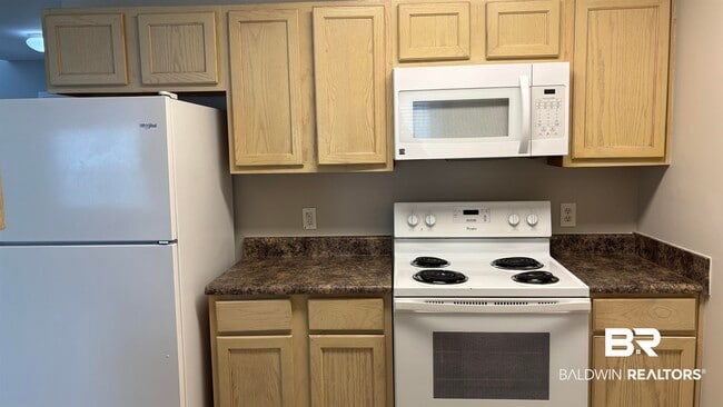 Photo - 1517 Regency Rd