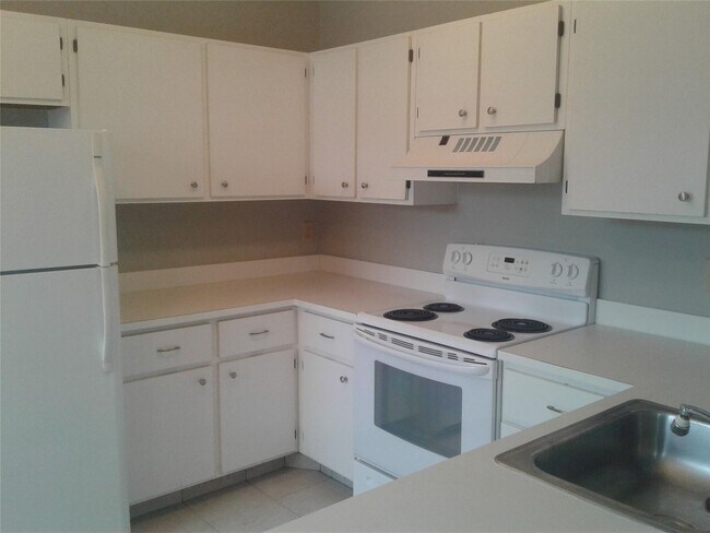Photo - 11969 NW 11th St Unidad 11969