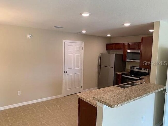 210 Majors Ln