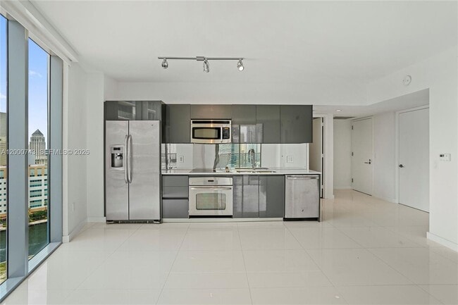 Photo - 31 SE 6th St Unit 2201