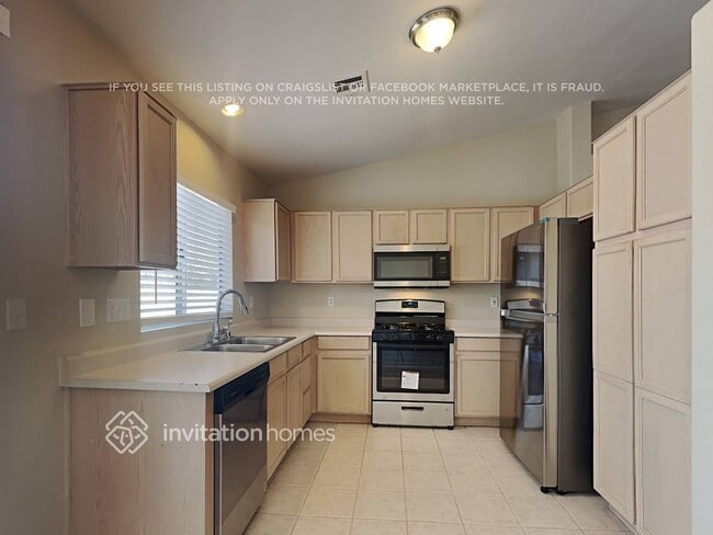 Photo - 3124 Macaroon Way