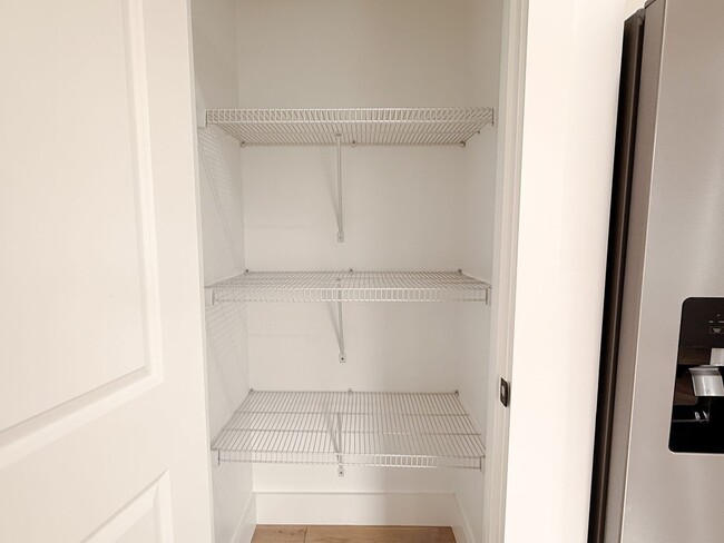 Photo - 303 R C Thompson Rd Unit 303 RC Thompson rd