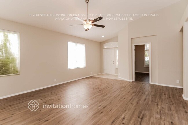 Photo - 737 N Gregory Pl
