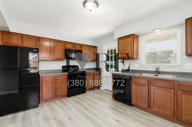 Photo - 1329 Elaine Rd