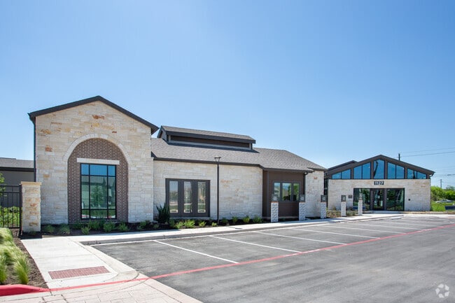 Leasing Office