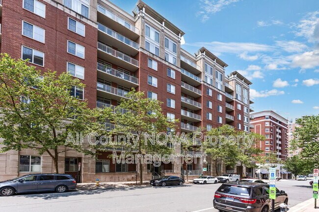 Photo - 820 N Pollard St Apartment