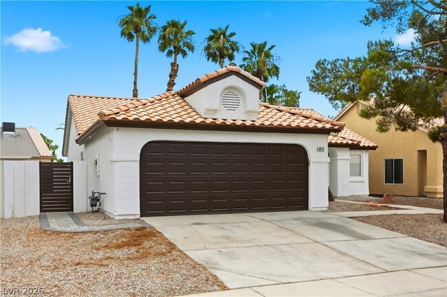 Building Photo - 4818 Carefree Dr