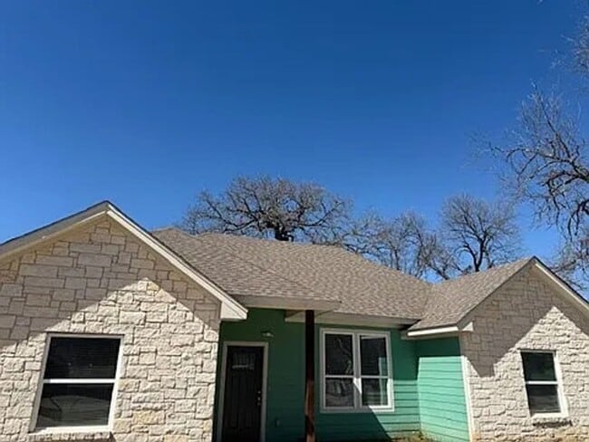 Spacious 4/4 House Near Baylor Campus! - Spacious 4/4 House Near Baylor Campus!